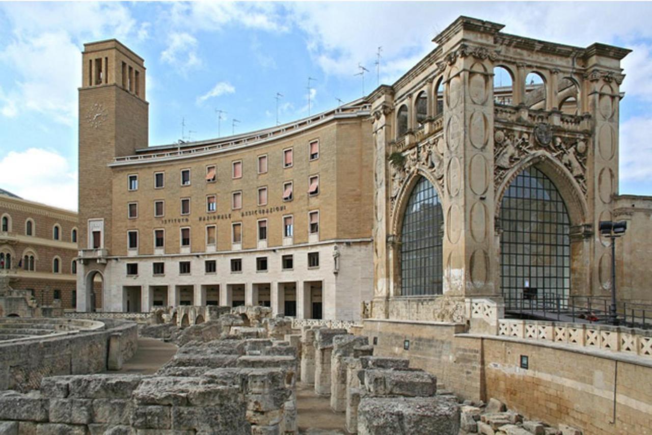 Ferrante D'Aragona Rooms Lecce Exteriér fotografie