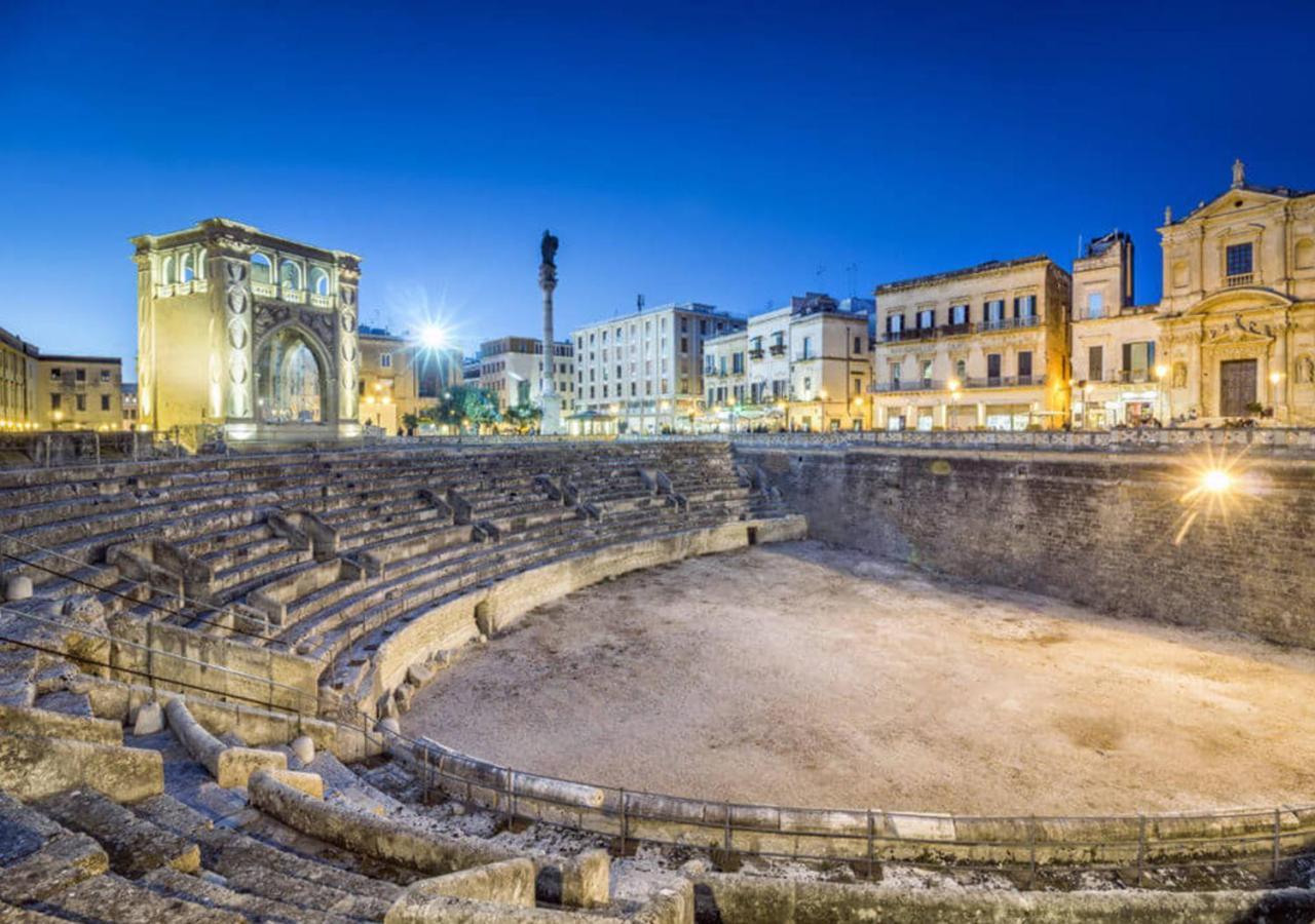 Ferrante D'Aragona Rooms Lecce Exteriér fotografie